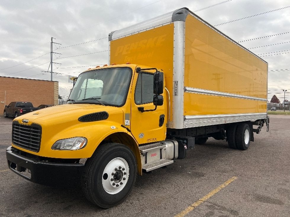 Medium Duty Box Truck-Light and Medium Duty Trucks-Freightliner-2022-M2-Dallas-TX-128,380\n\t\tmiles-$ 72,250 - Image 3