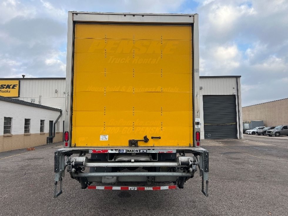 Medium Duty Box Truck-Light and Medium Duty Trucks-Freightliner-2022-M2-Dallas-TX-128,380\n\t\tmiles-$ 72,250 - Image 7