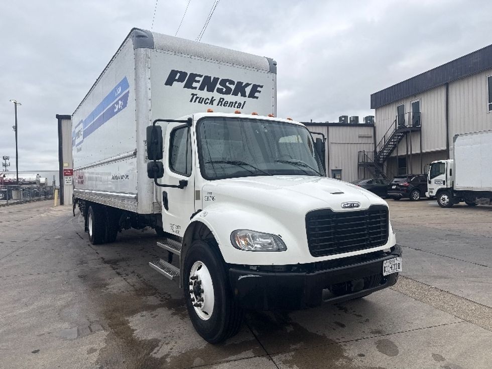 Medium Duty Box Truck-Light and Medium Duty Trucks-Freightliner-2022-M2-Dallas-TX-172,504\n\t\tmiles-$ 63,750 - Image 1