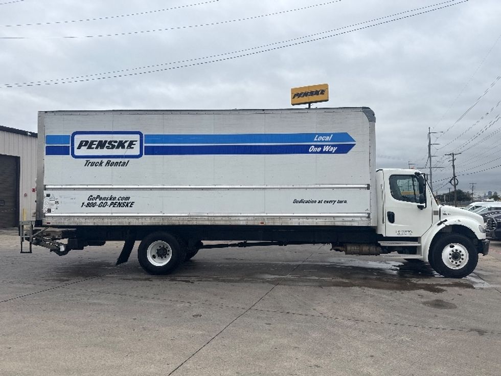 Medium Duty Box Truck-Light and Medium Duty Trucks-Freightliner-2022-M2-Dallas-TX-172,504\n\t\tmiles-$ 63,750 - Image 15