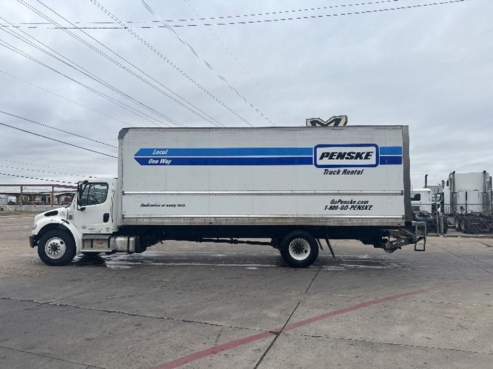 Medium Duty Box Truck-Light and Medium Duty Trucks-Freightliner-2022-M2-Dallas-TX-172,504\n\t\tmiles-$ 63,750 - Image 4