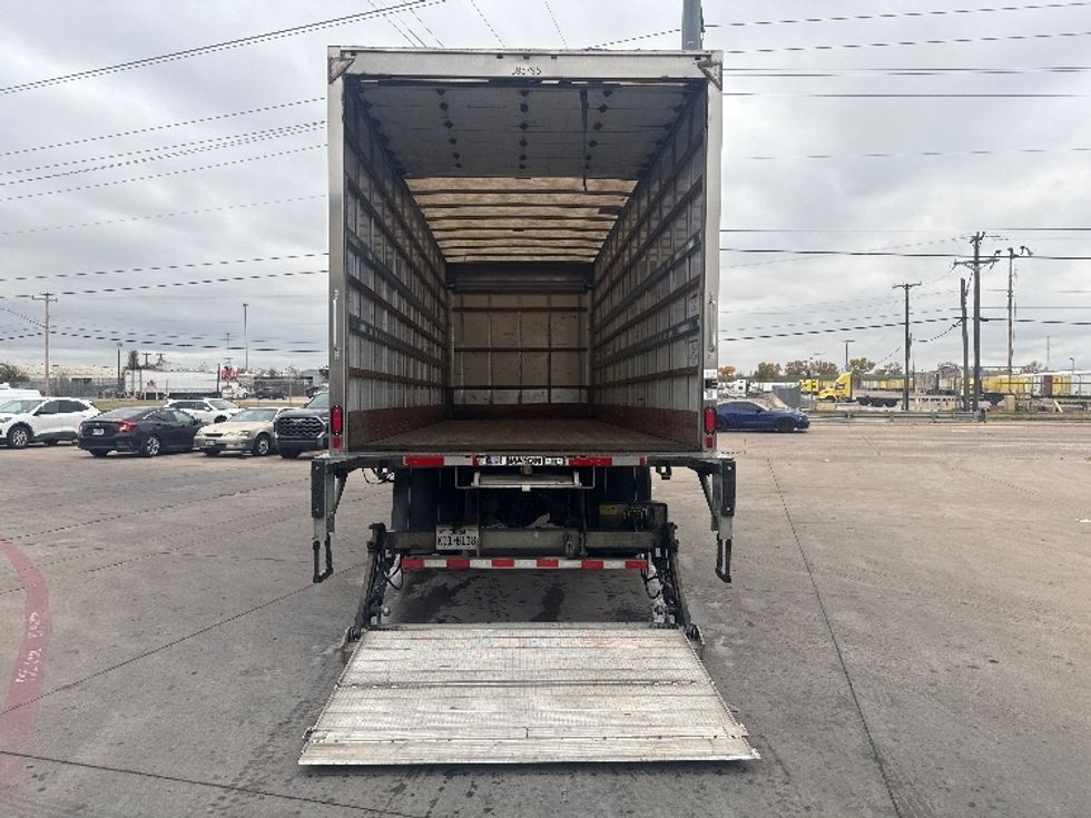 Medium Duty Box Truck-Light and Medium Duty Trucks-Freightliner-2022-M2-Dallas-TX-172,504\n\t\tmiles-$ 63,750 - Image 9