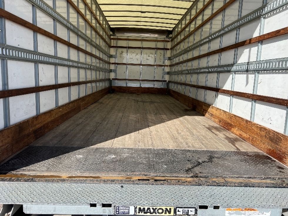 Medium Duty Box Truck-Light and Medium Duty Trucks-Freightliner-2022-M2-Dallas-TX-196,633\n\t\tmiles-$ 54,500 - Image 10