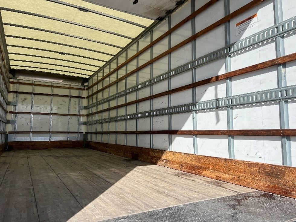 Medium Duty Box Truck-Light and Medium Duty Trucks-Freightliner-2022-M2-Dallas-TX-196,633\n\t\tmiles-$ 54,500 - Image 12