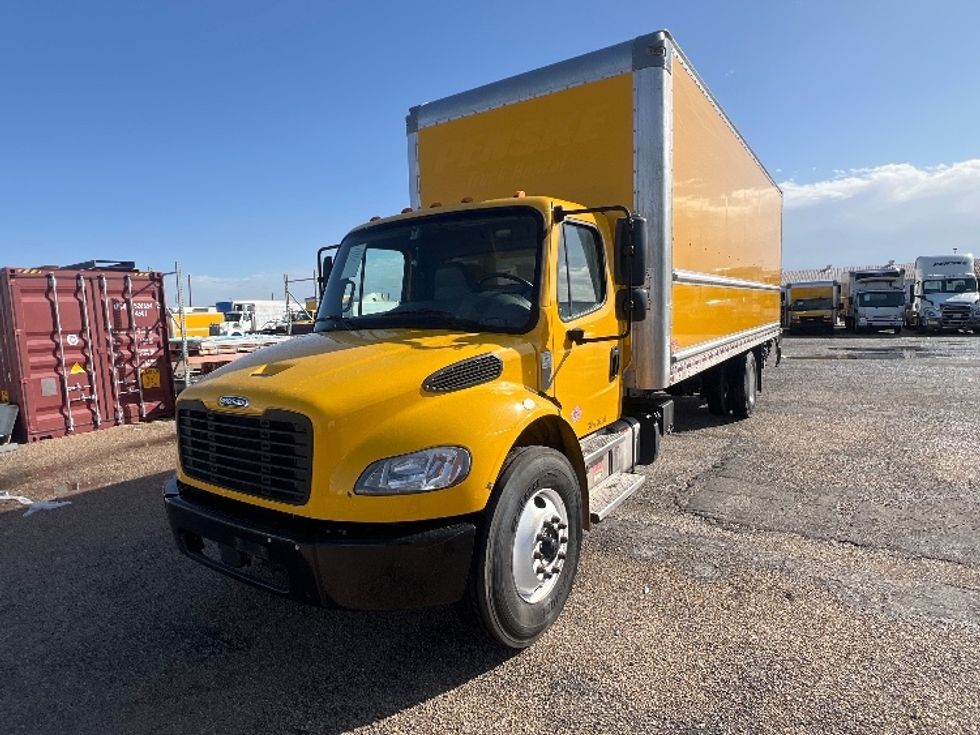 Medium Duty Box Truck-Light and Medium Duty Trucks-Freightliner-2022-M2-Dallas-TX-196,633\n\t\tmiles-$ 54,500 - Image 3