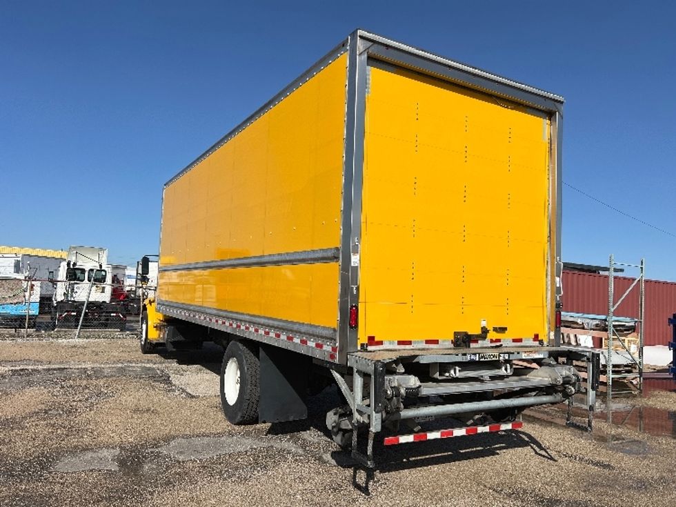Medium Duty Box Truck-Light and Medium Duty Trucks-Freightliner-2022-M2-Dallas-TX-196,633\n\t\tmiles-$ 54,500 - Image 6