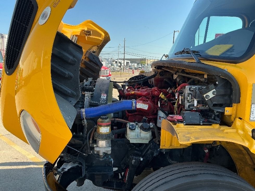 Medium Duty Box Truck-Light and Medium Duty Trucks-Freightliner-2022-M2-Dallas-TX-207,249\n\t\tmiles-$ 56,000 - Image 24