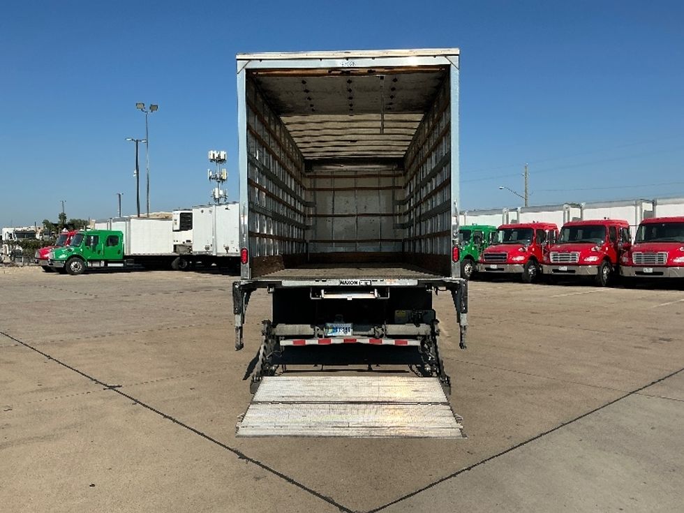 Medium Duty Box Truck-Light and Medium Duty Trucks-Freightliner-2022-M2-Dallas-TX-207,249\n\t\tmiles-$ 56,000 - Image 9