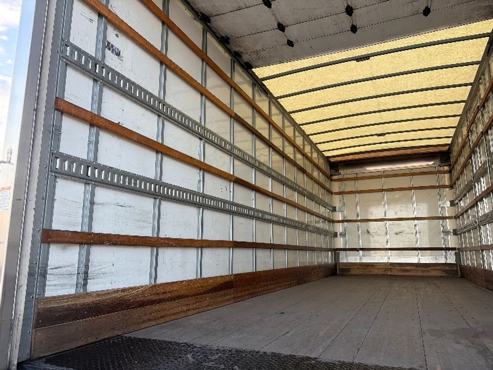 Medium Duty Box Truck-Light and Medium Duty Trucks-Freightliner-2022-M2-Dallas-TX-209,989\n\t\tmiles-$ 55,750 - Image 11