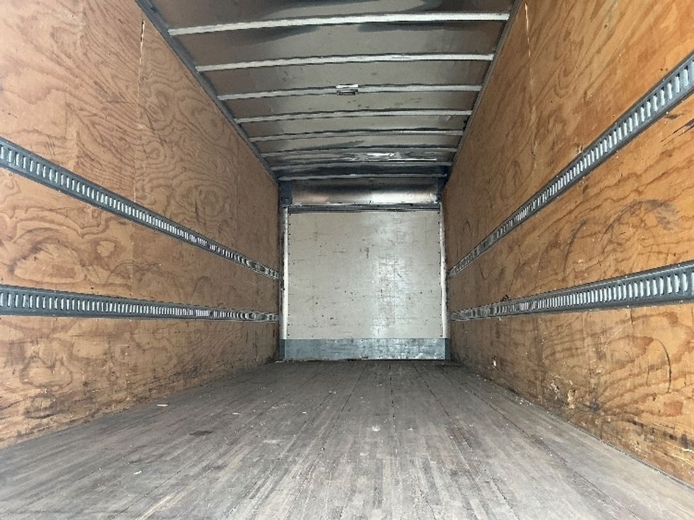 Medium Duty Box Truck-Light and Medium Duty Trucks-Freightliner-2022-M2-Dallas-TX-98,727\n\t\tmiles-$ 77,750 - Image 8