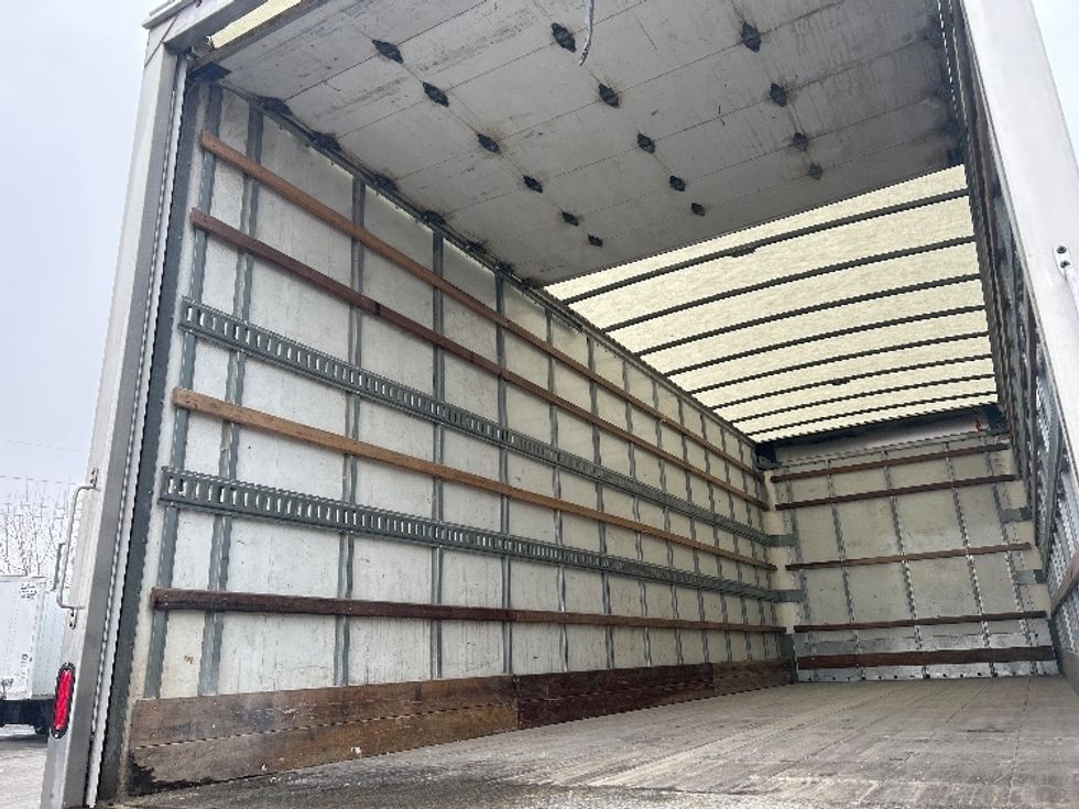 Medium Duty Box Truck-Light and Medium Duty Trucks-Freightliner-2022-M2-Davenport-IA-92,067\n\t\tmiles-$ 77,500 - Image 11