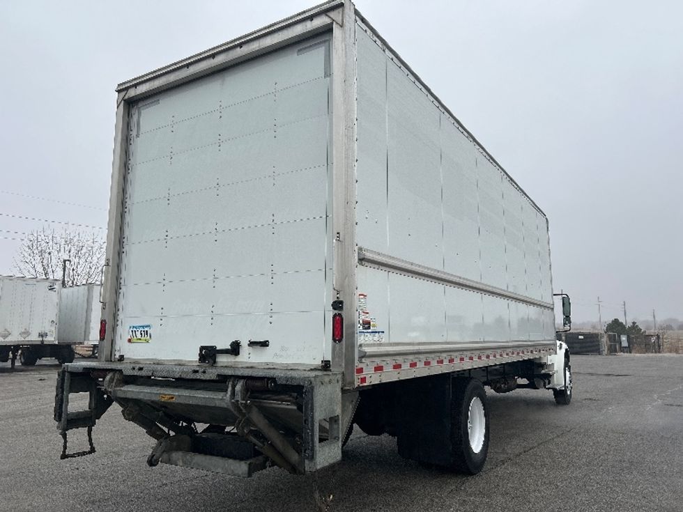 Medium Duty Box Truck-Light and Medium Duty Trucks-Freightliner-2022-M2-Davenport-IA-92,067\n\t\tmiles-$ 77,500 - Image 13