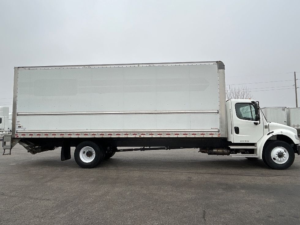 Medium Duty Box Truck-Light and Medium Duty Trucks-Freightliner-2022-M2-Davenport-IA-92,067\n\t\tmiles-$ 77,500 - Image 15