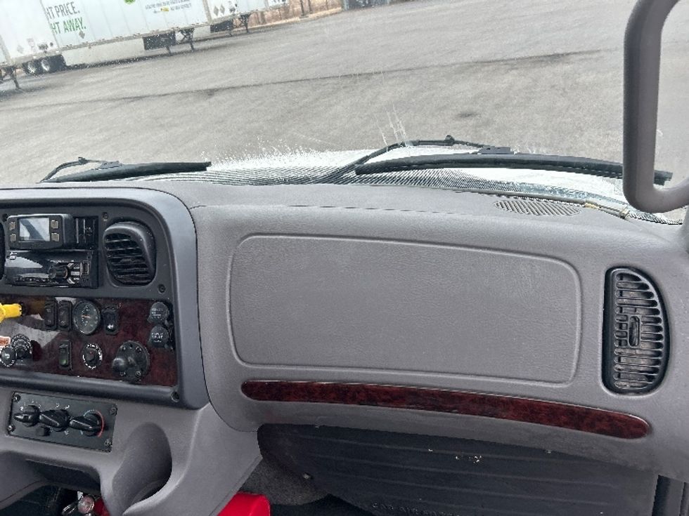 Medium Duty Box Truck-Light and Medium Duty Trucks-Freightliner-2022-M2-Davenport-IA-92,067\n\t\tmiles-$ 77,500 - Image 21