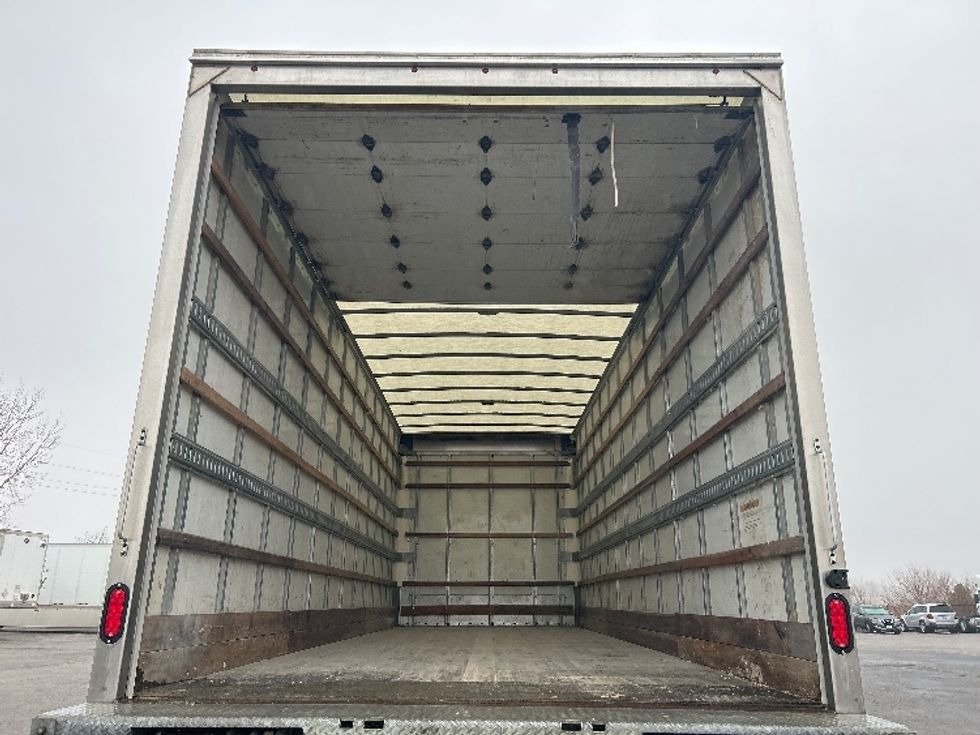 Medium Duty Box Truck-Light and Medium Duty Trucks-Freightliner-2022-M2-Davenport-IA-92,067\n\t\tmiles-$ 77,500 - Image 8