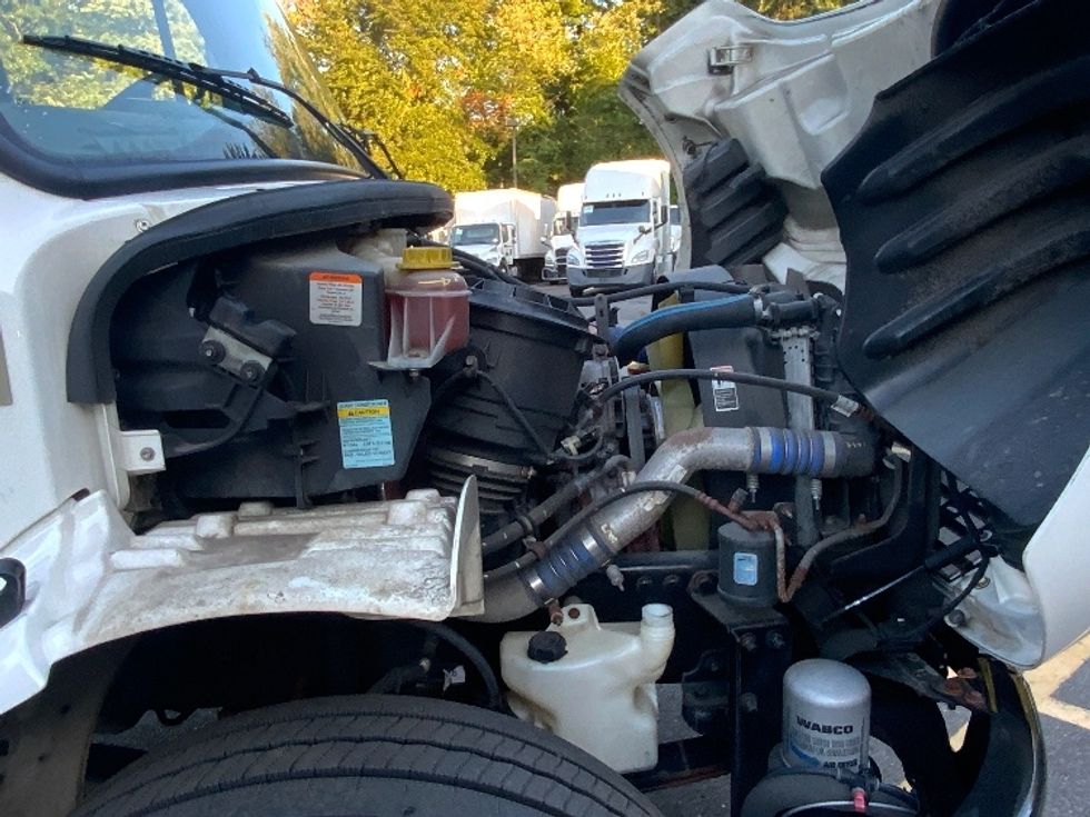 Medium Duty Box Truck-Light and Medium Duty Trucks-Freightliner-2022-M2-Dayton-NJ-217,959\n\t\tmiles-$ 57,750 - Image 23