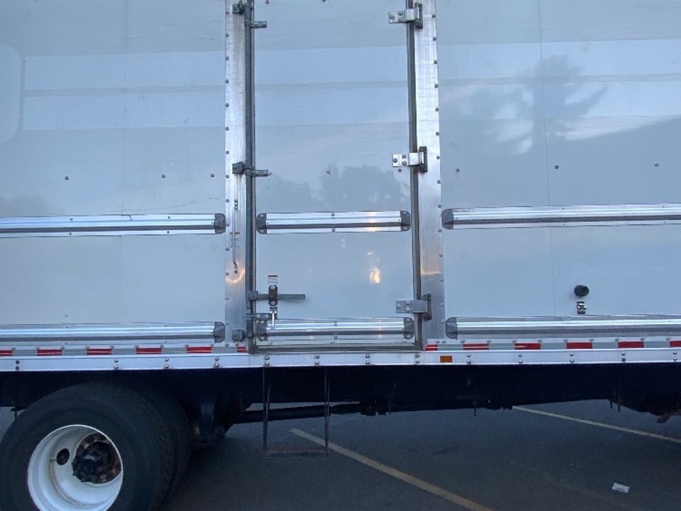 Medium Duty Box Truck-Light and Medium Duty Trucks-Freightliner-2022-M2-Dayton-NJ-217,959\n\t\tmiles-$ 57,750 - Image 25