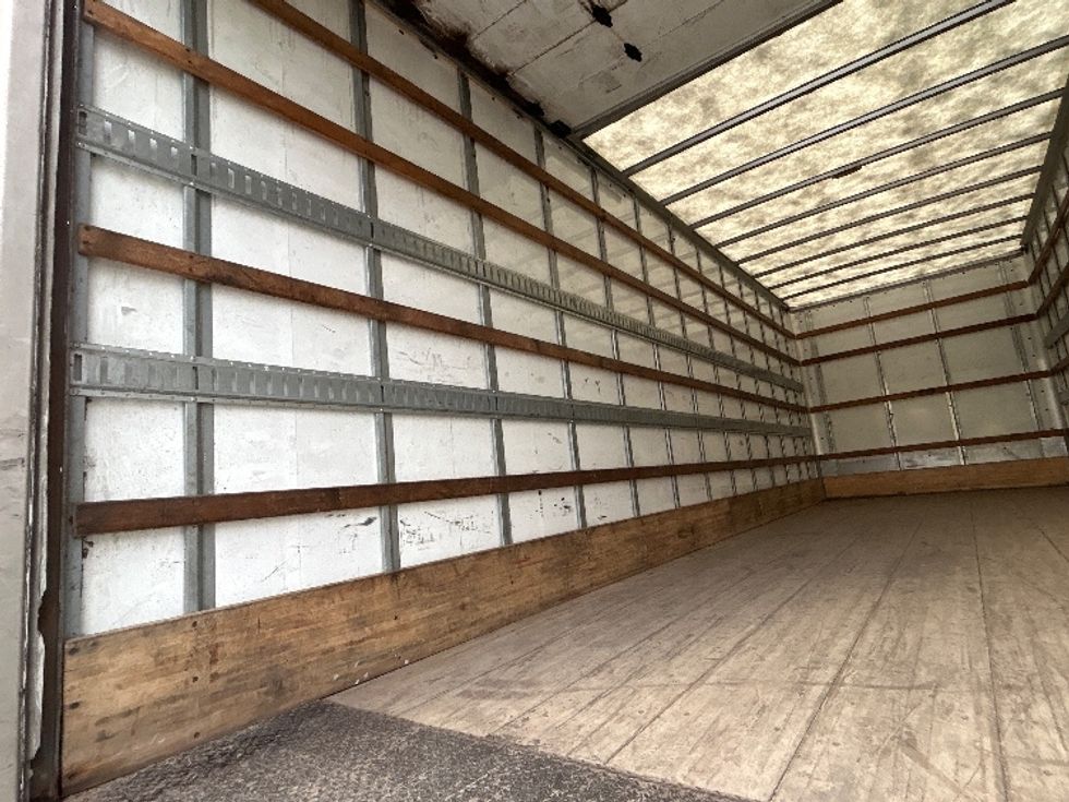 Medium Duty Box Truck-Light and Medium Duty Trucks-Freightliner-2022-M2-Dayton-OH-318,836\n\t\tmiles-$ 35,500 - Image 11