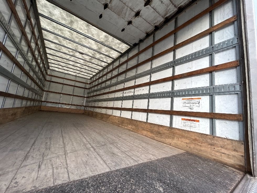 Medium Duty Box Truck-Light and Medium Duty Trucks-Freightliner-2022-M2-Dayton-OH-318,836\n\t\tmiles-$ 35,500 - Image 12
