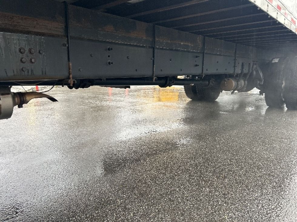 Medium Duty Box Truck-Light and Medium Duty Trucks-Freightliner-2022-M2-Delta-BC-234,866\n\t\tkm-$ 83,500 - Image 5