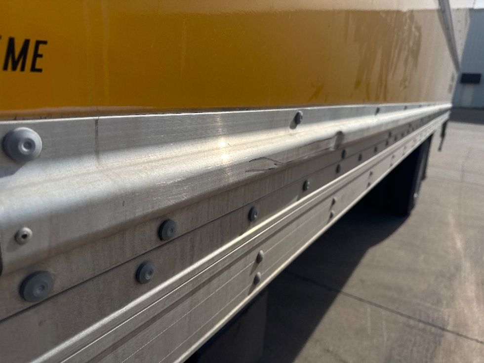 Medium Duty Box Truck-Light and Medium Duty Trucks-Freightliner-2022-M2-Denton-TX-135,801\n\t\tmiles-$ 71,000 - Image 28