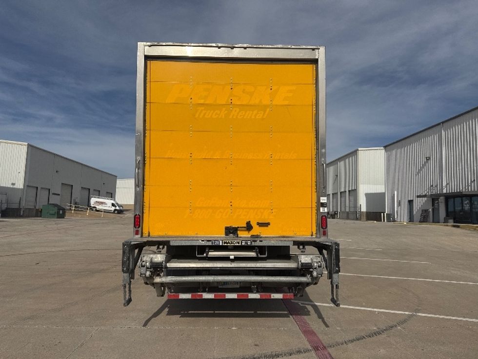 Medium Duty Box Truck-Light and Medium Duty Trucks-Freightliner-2022-M2-Denton-TX-135,801\n\t\tmiles-$ 71,000 - Image 7