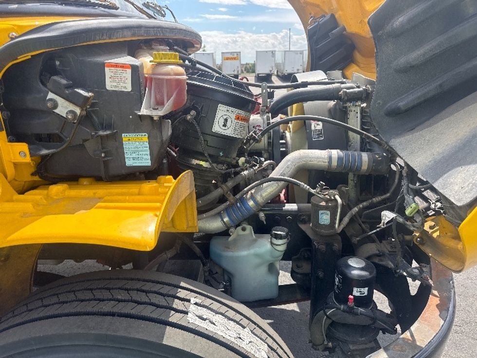 Medium Duty Box Truck-Light and Medium Duty Trucks-Freightliner-2022-M2-Denver-CO-105,012\n\t\tmiles-$ 75,000 - Image 23