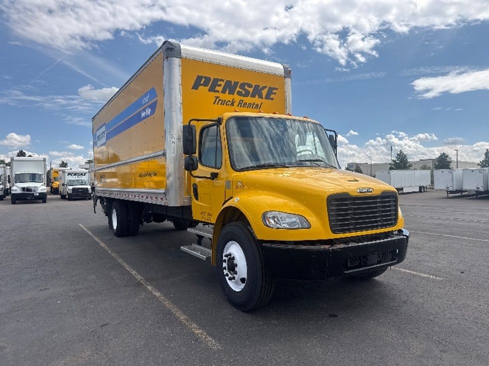 Medium Duty Box Truck-Light and Medium Duty Trucks-Freightliner-2022-M2-Denver-CO-105,196\n\t\tmiles-$ 75,000 - Image 1