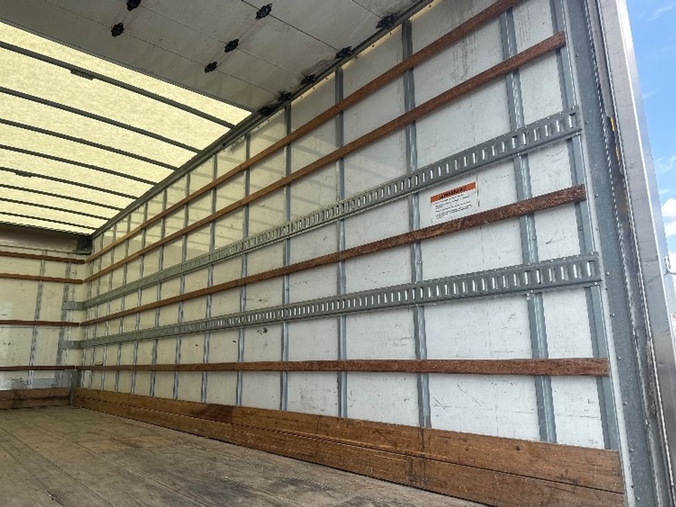 Medium Duty Box Truck-Light and Medium Duty Trucks-Freightliner-2022-M2-Denver-CO-105,196\n\t\tmiles-$ 75,000 - Image 12