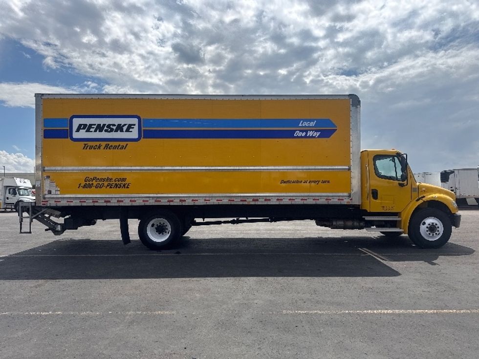 Medium Duty Box Truck-Light and Medium Duty Trucks-Freightliner-2022-M2-Denver-CO-105,196\n\t\tmiles-$ 75,000 - Image 15