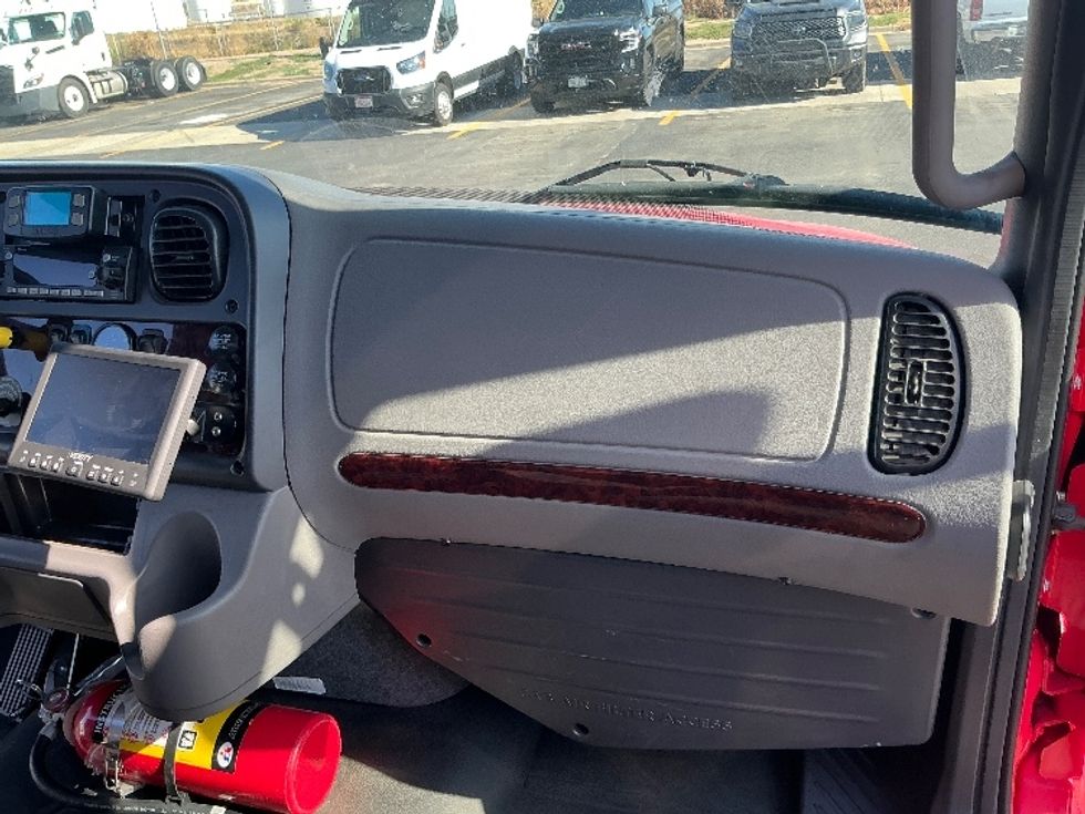 Medium Duty Box Truck-Light and Medium Duty Trucks-Freightliner-2022-M2-Denver-CO-108,021\n\t\tmiles-$ 78,000 - Image 20