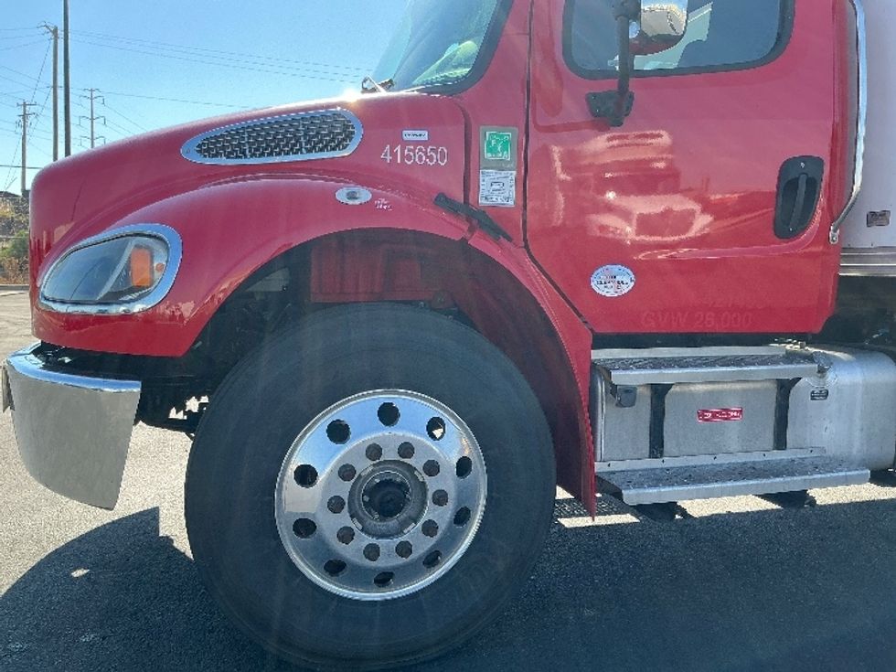 Medium Duty Box Truck-Light and Medium Duty Trucks-Freightliner-2022-M2-Denver-CO-108,021\n\t\tmiles-$ 78,000 - Image 27