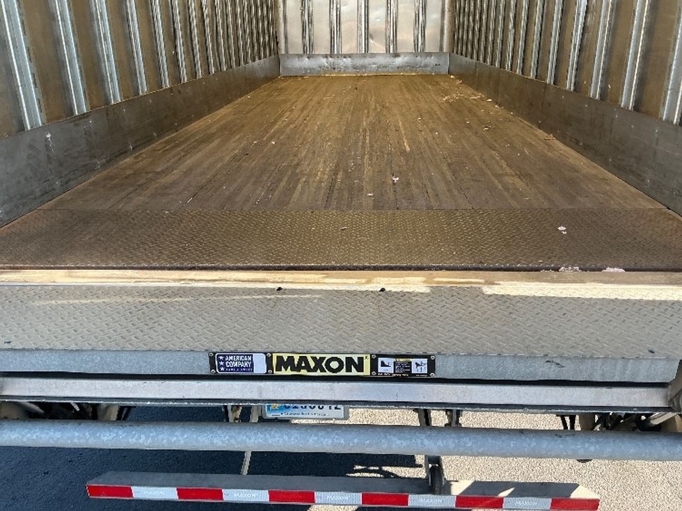 Medium Duty Box Truck-Light and Medium Duty Trucks-Freightliner-2022-M2-Denver-CO-108,021\n\t\tmiles-$ 78,000 - Image 9