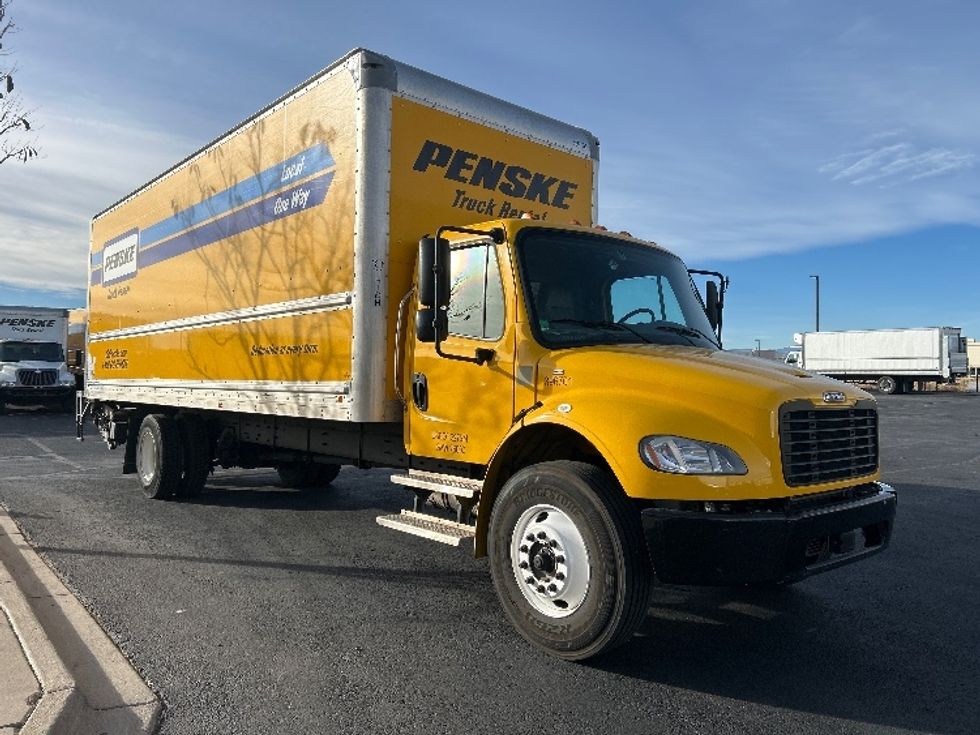 Medium Duty Box Truck-Light and Medium Duty Trucks-Freightliner-2022-M2-Denver-CO-121,518\n\t\tmiles-$ 73,500 - Image 1