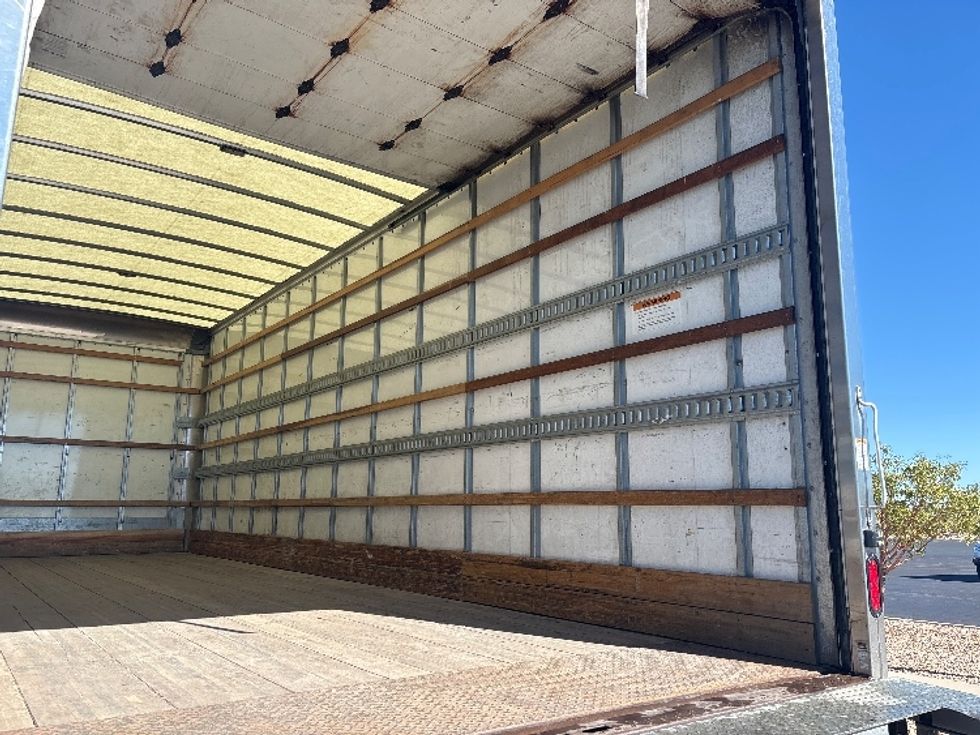 Medium Duty Box Truck-Light and Medium Duty Trucks-Freightliner-2022-M2-Denver-CO-150,803\n\t\tmiles-$ 71,750 - Image 12