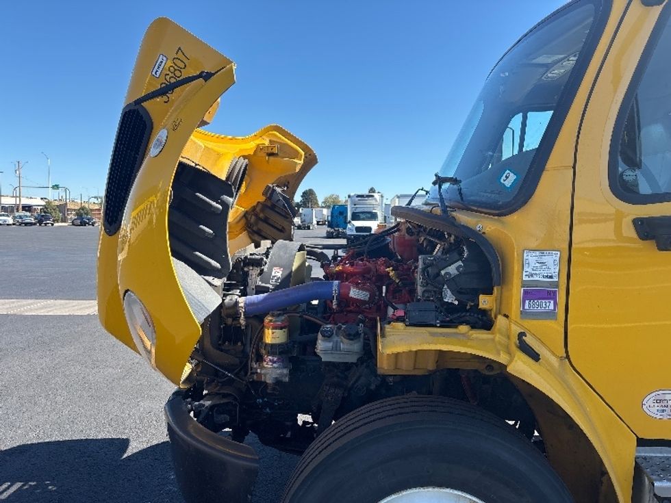 Medium Duty Box Truck-Light and Medium Duty Trucks-Freightliner-2022-M2-Denver-CO-150,803\n\t\tmiles-$ 71,750 - Image 24