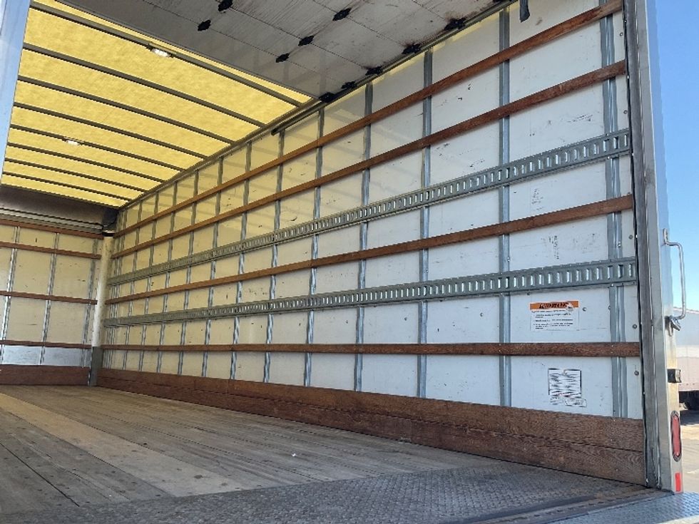 Medium Duty Box Truck-Light and Medium Duty Trucks-Freightliner-2022-M2-Denver-CO-204,228\n\t\tmiles-$ 58,250 - Image 12