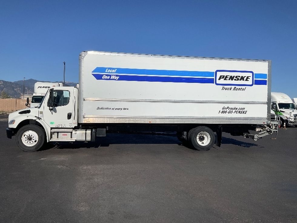 Medium Duty Box Truck-Light and Medium Duty Trucks-Freightliner-2022-M2-Denver-CO-204,228\n\t\tmiles-$ 58,250 - Image 4