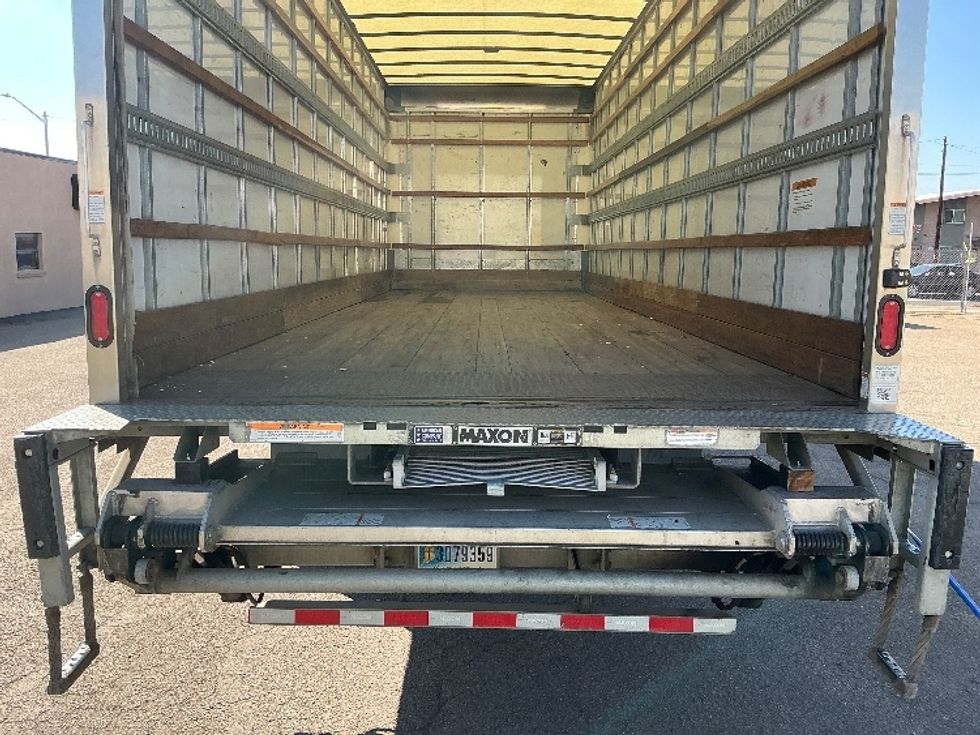 Medium Duty Box Truck-Light and Medium Duty Trucks-Freightliner-2022-M2-Denver-CO-211,794\n\t\tmiles-$ 35,000 - Image 10
