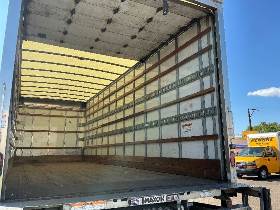 Medium Duty Box Truck-Light and Medium Duty Trucks-Freightliner-2022-M2-Denver-CO-211,794\n\t\tmiles-$ 35,000 - Image 12
