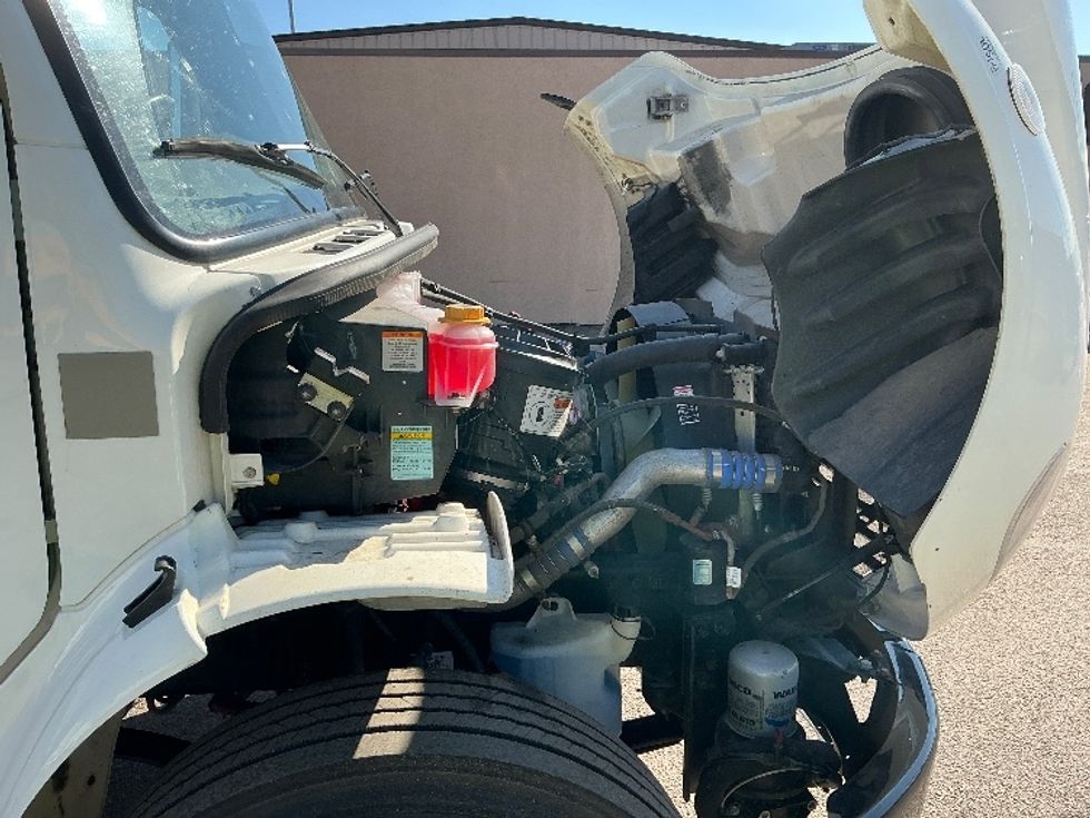 Medium Duty Box Truck-Light and Medium Duty Trucks-Freightliner-2022-M2-Denver-CO-211,794\n\t\tmiles-$ 35,000 - Image 23