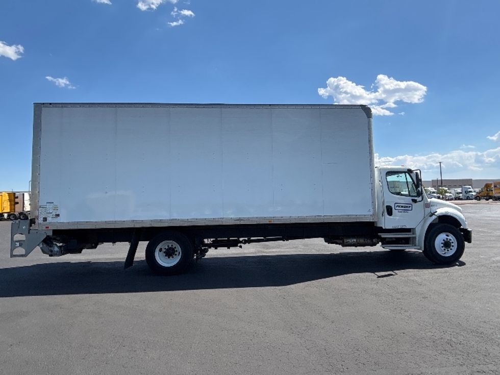 Medium Duty Box Truck-Light and Medium Duty Trucks-Freightliner-2022-M2-Denver-CO-218,010\n\t\tmiles-$ 55,500 - Image 15