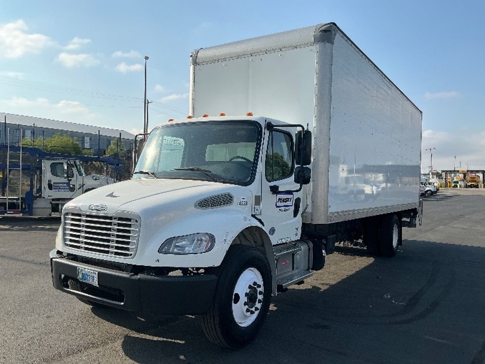 Medium Duty Box Truck-Light and Medium Duty Trucks-Freightliner-2022-M2-Denver-CO-224,777\n\t\tmiles-$ 56,250 - Image 3
