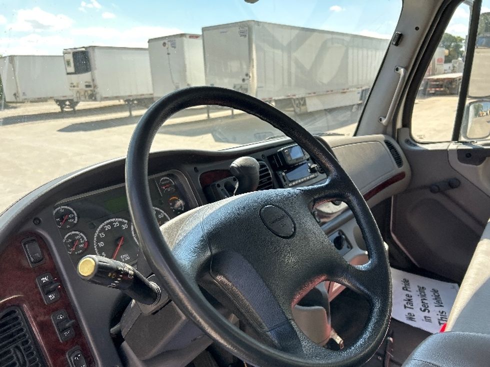 Medium Duty Box Truck-Light and Medium Duty Trucks-Freightliner-2022-M2-Des Moines-IA-115,156\n\t\tmiles-$ 75,000 - Image 17