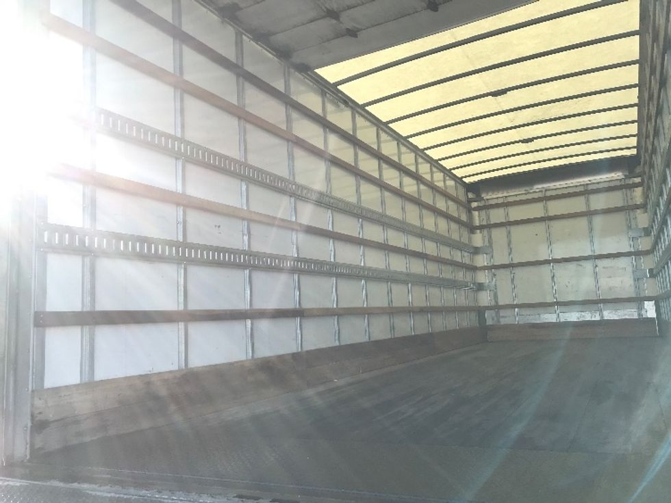 Medium Duty Box Truck-Light and Medium Duty Trucks-Freightliner-2022-M2-Des Moines-IA-166,793\n\t\tmiles-$ 64,750 - Image 11