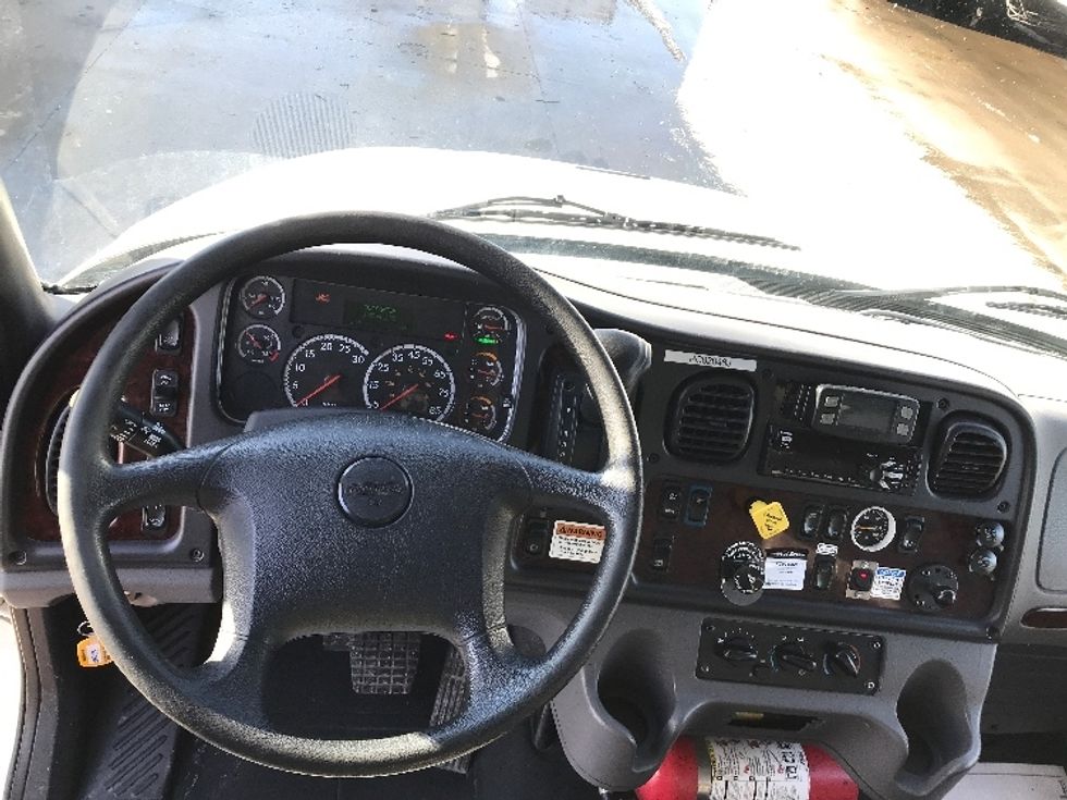 Medium Duty Box Truck-Light and Medium Duty Trucks-Freightliner-2022-M2-Des Moines-IA-166,793\n\t\tmiles-$ 64,750 - Image 18