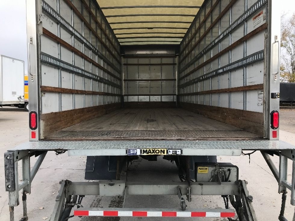 Medium Duty Box Truck-Light and Medium Duty Trucks-Freightliner-2022-M2-Des Moines-IA-215,755\n\t\tmiles-$ 55,500 - Image 10