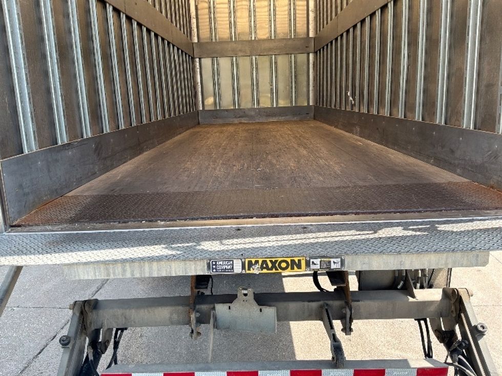 Medium Duty Box Truck-Light and Medium Duty Trucks-Freightliner-2022-M2-Des Moines-IA-244,444\n\t\tmiles-$ 51,500 - Image 10