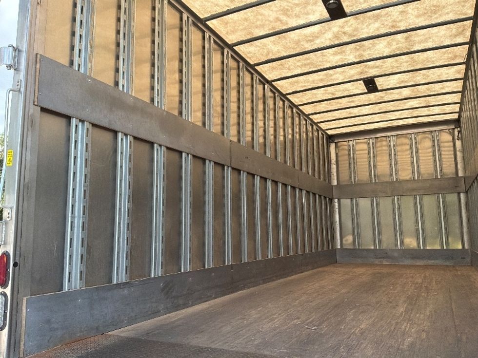 Medium Duty Box Truck-Light and Medium Duty Trucks-Freightliner-2022-M2-Des Moines-IA-244,444\n\t\tmiles-$ 51,500 - Image 11