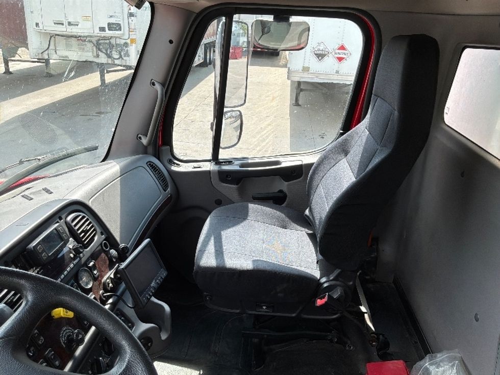 Medium Duty Box Truck-Light and Medium Duty Trucks-Freightliner-2022-M2-Des Moines-IA-244,444\n\t\tmiles-$ 51,500 - Image 19